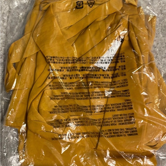 Banana Republic maxi dress, yellow, NWT Sz 4 wedding guest or bridesmaid - Picture 10 of 12